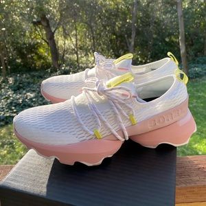 💕New💕 Sorel Kinetic Impact Lace Sneaker